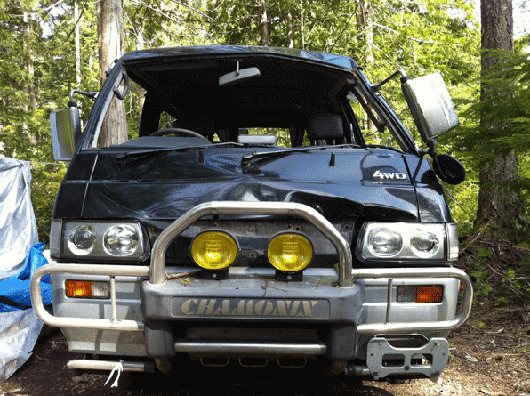 the grill, mirrors and lights are intact... not so the windshield