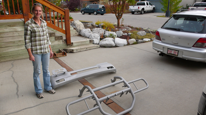 Turn out to be bare metal, no rust spot.  Actually I really liked the color...