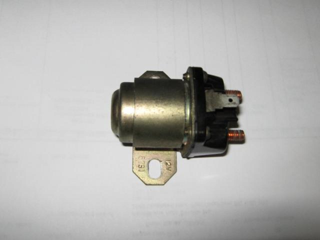 4M40 original relay.jpg
