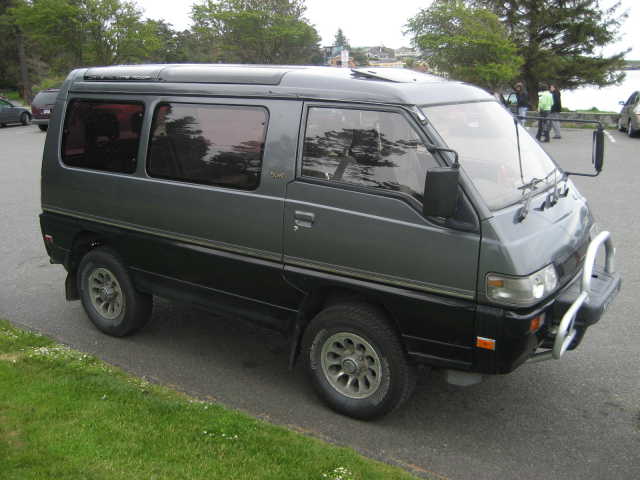 DELICA SIDE.jpg