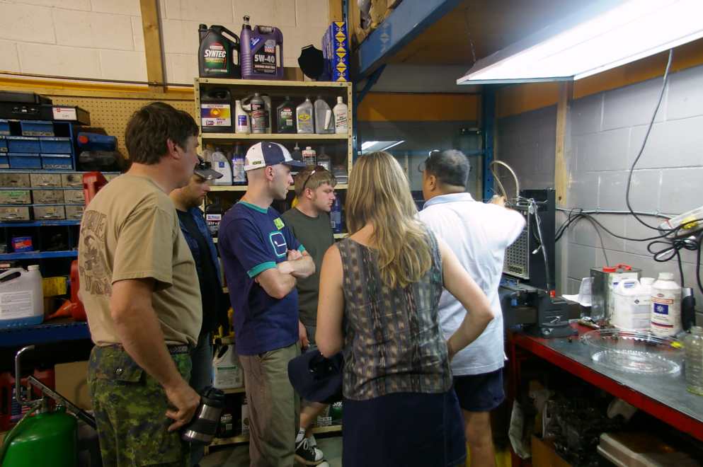 Butch Explaining Ultrasonic cleaning Of Injectors.JPG