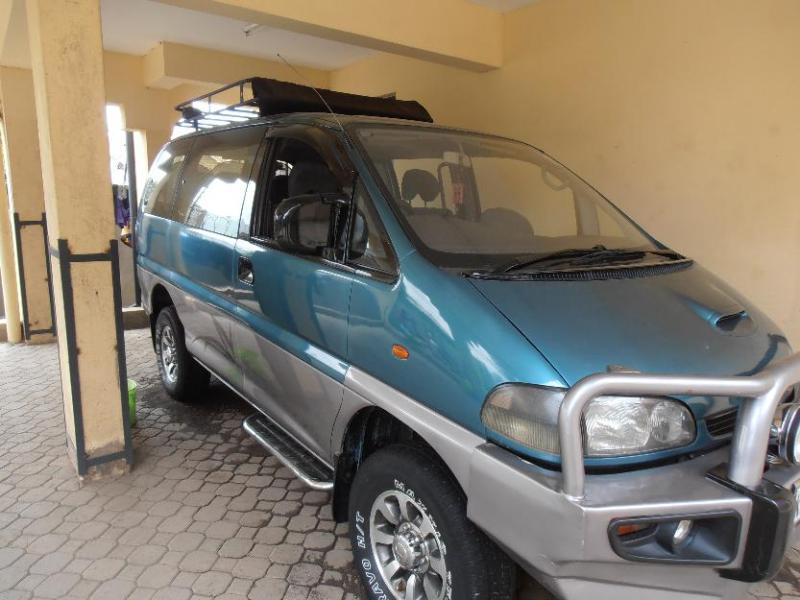 Gen 1 - delica is currently in South Africa. Bumper looks like it came from an Aussie manufacturer...look at the unit on the Pajero and Challenger models. You might agree.