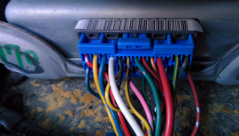 My ECU pin connector - is OD red/black at PIN 8 (top row about halfway along?)