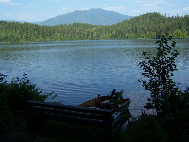 Site comes c/w a bench for morning coffee or afternoon beer