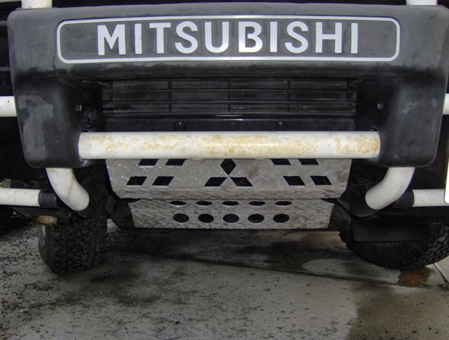 Skidplate1.jpg