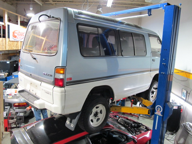 L300-blu4.jpg
