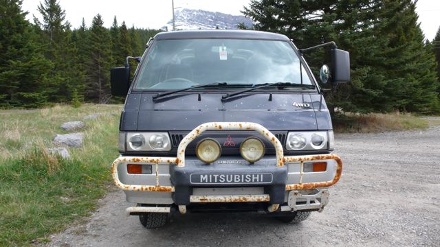 Exterior front end