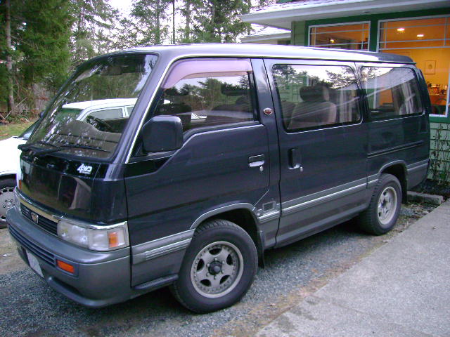 Nissan Homy 006.jpg