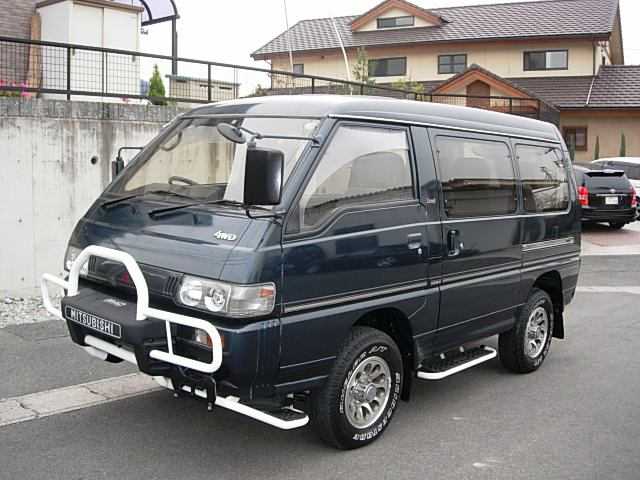 Delica1.jpg