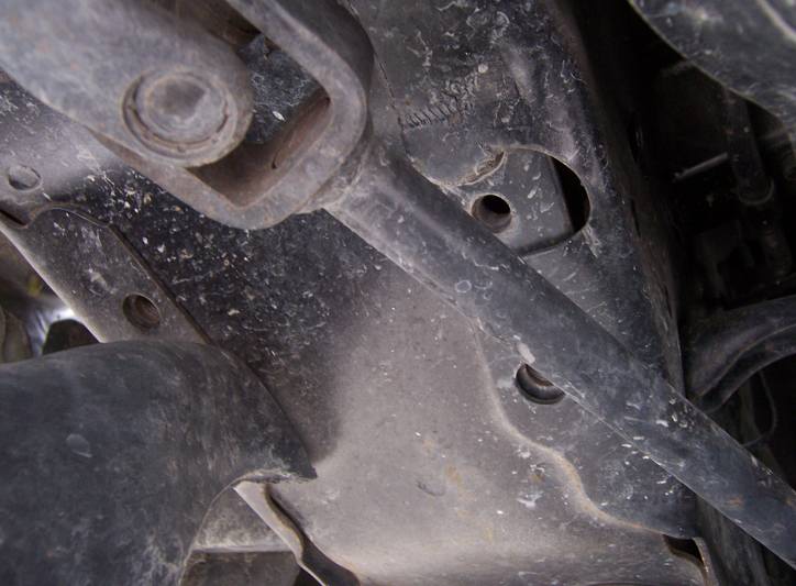 4 mounting holes.jpg