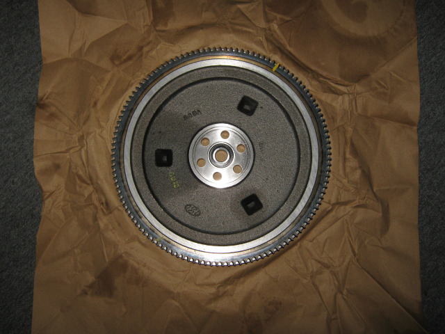 flywheel_4D56 (2).JPG