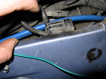 This round plastic thingy broke where it's attached to the hose