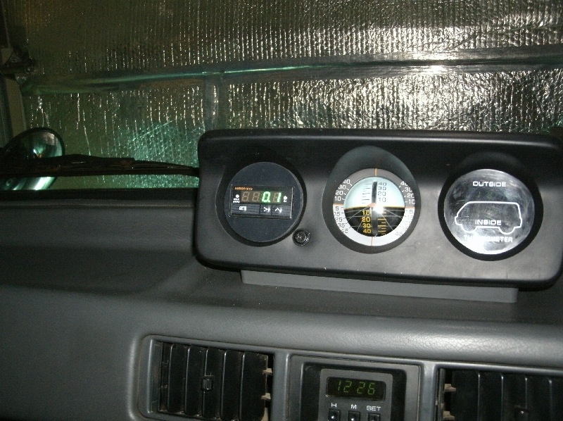 The old knob location proved useful for anchoring the back support for the boost gauge!