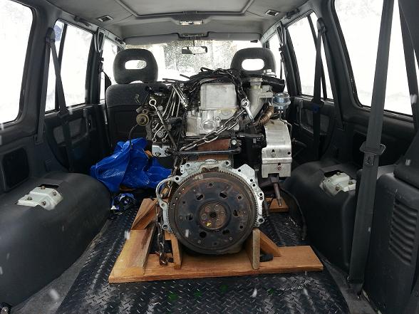 delicaengine.jpg