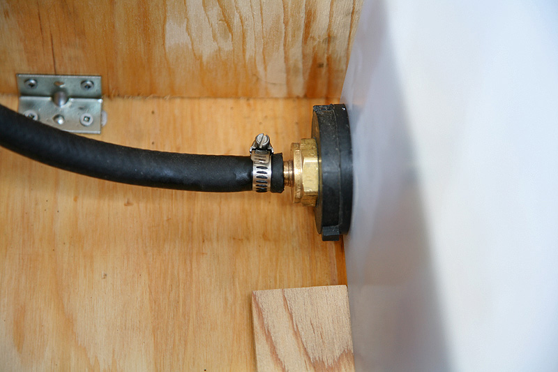 SVO tank hose connection