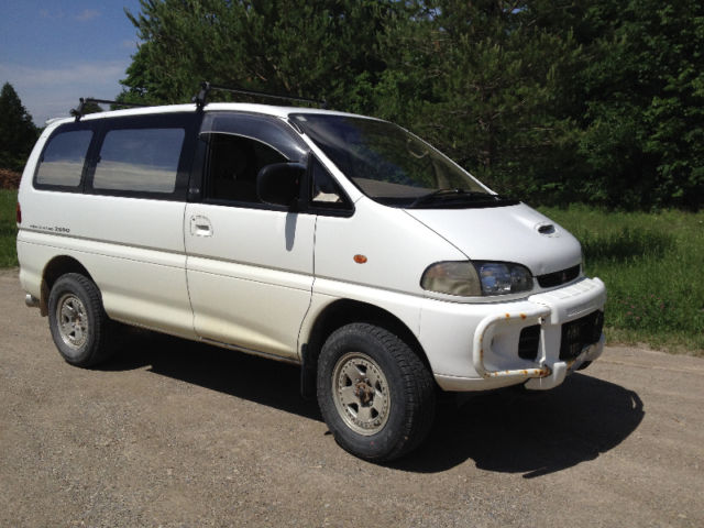 Delica1.JPG