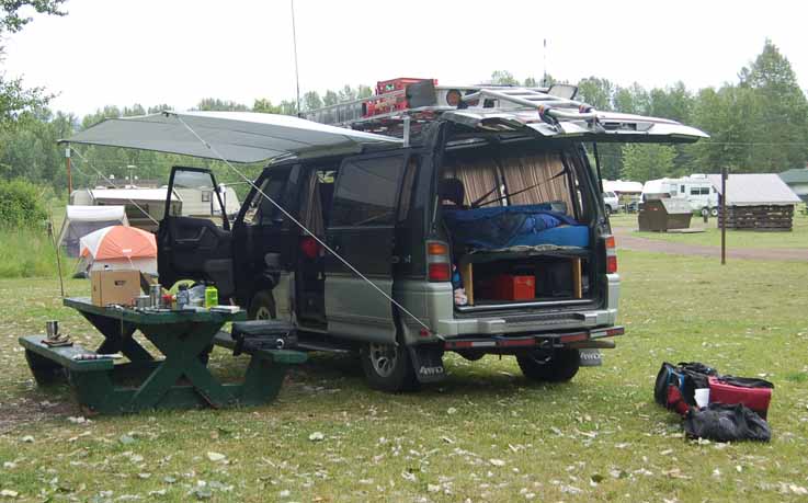 Awning2644.jpg