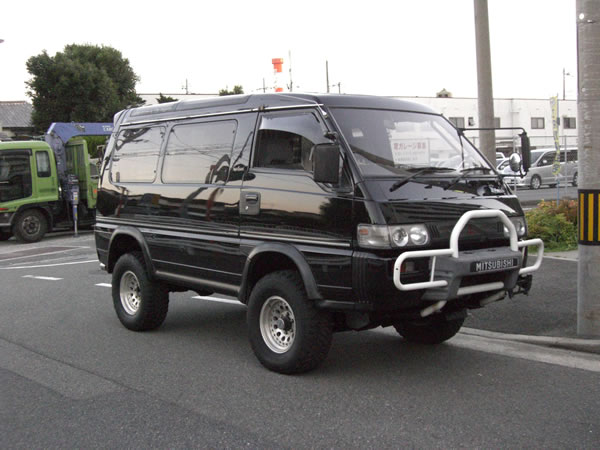 delica 1.jpg