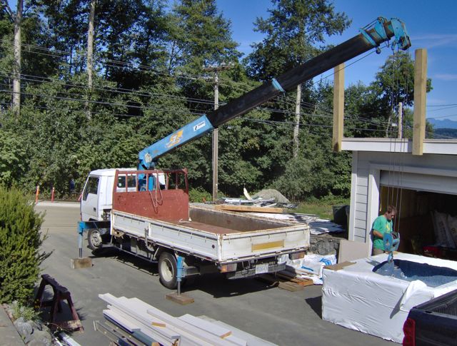 mitsucrane3.jpg