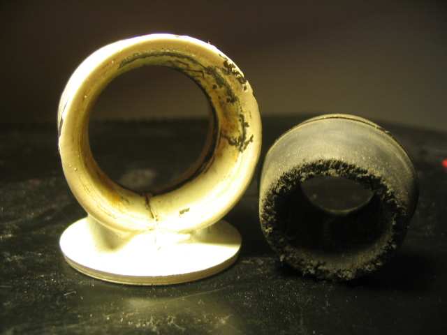 This is also my second Procomp shock that has failed on me<br />1st The knuckle in this picture busted off the rear shock while driving on the Hwy, causing it to slam into the    floor board.<br />2nd The bushing disappeared.