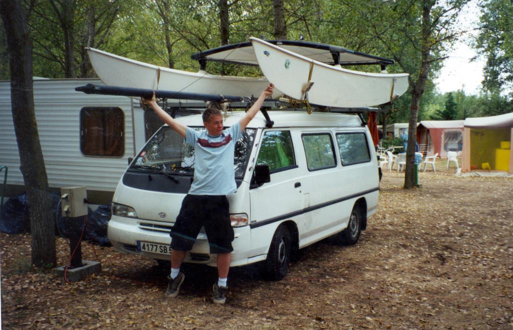 Van-1.jpg