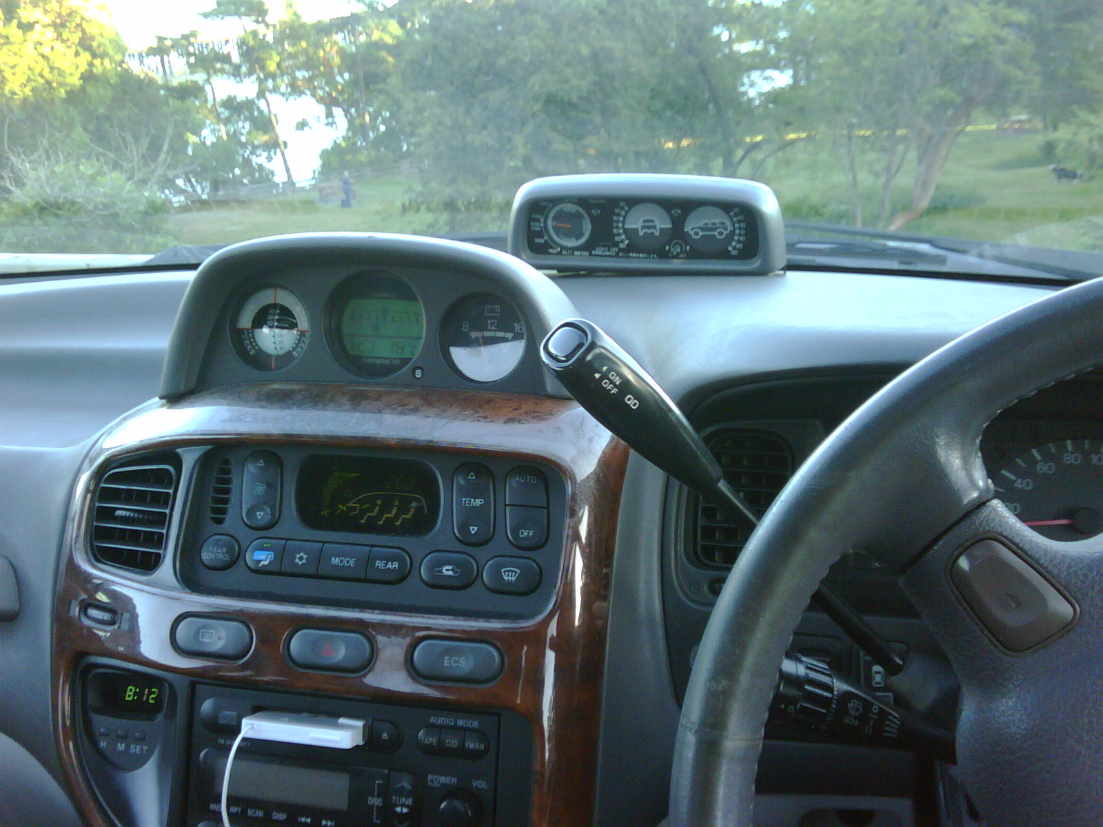 Toyota 4Runner Clinometer Gage Cluster.