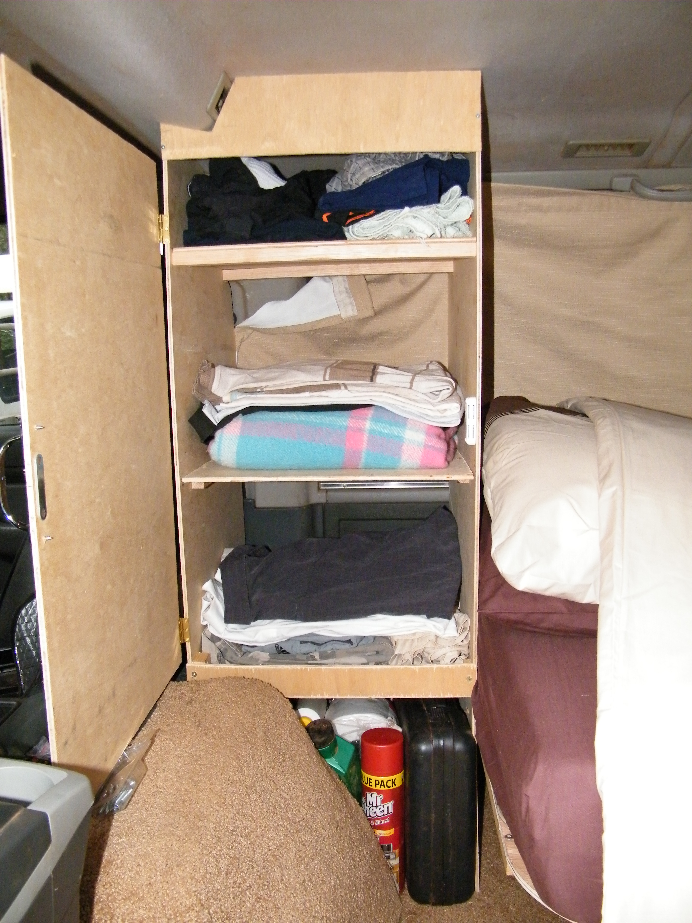 2010_04162009Aus0028.JPG