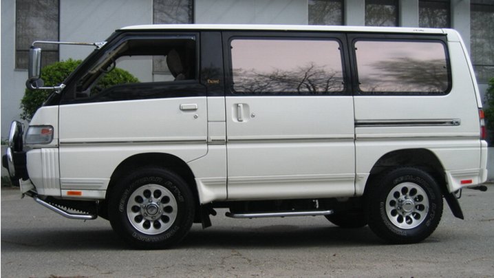 Delica1.jpg